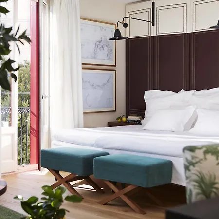 Hotel Cort 4*